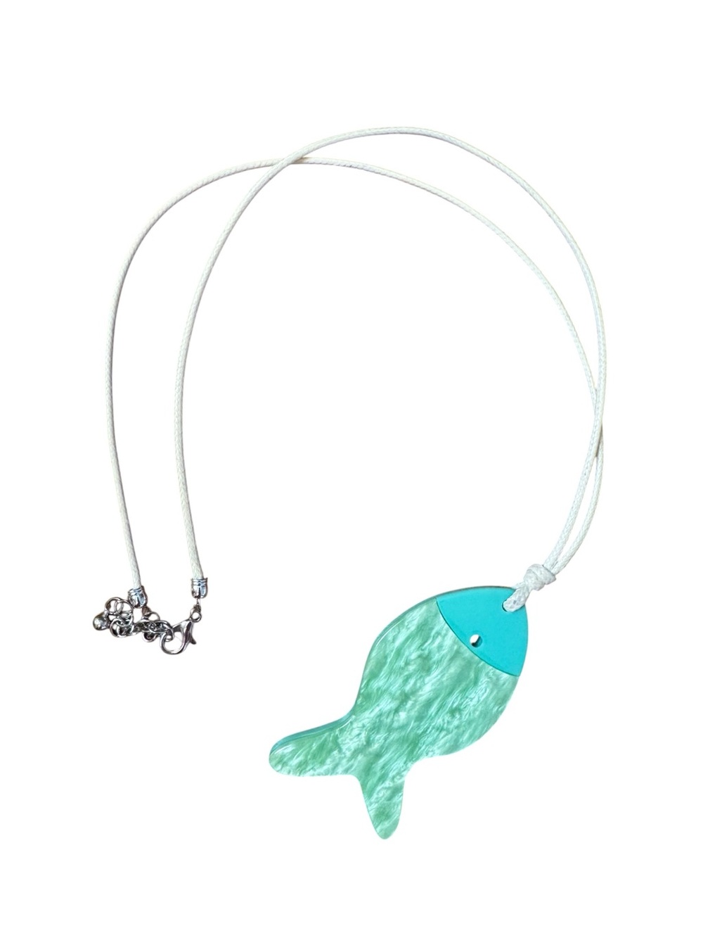 Coastal European Long Shell Fish Pendant Necklace